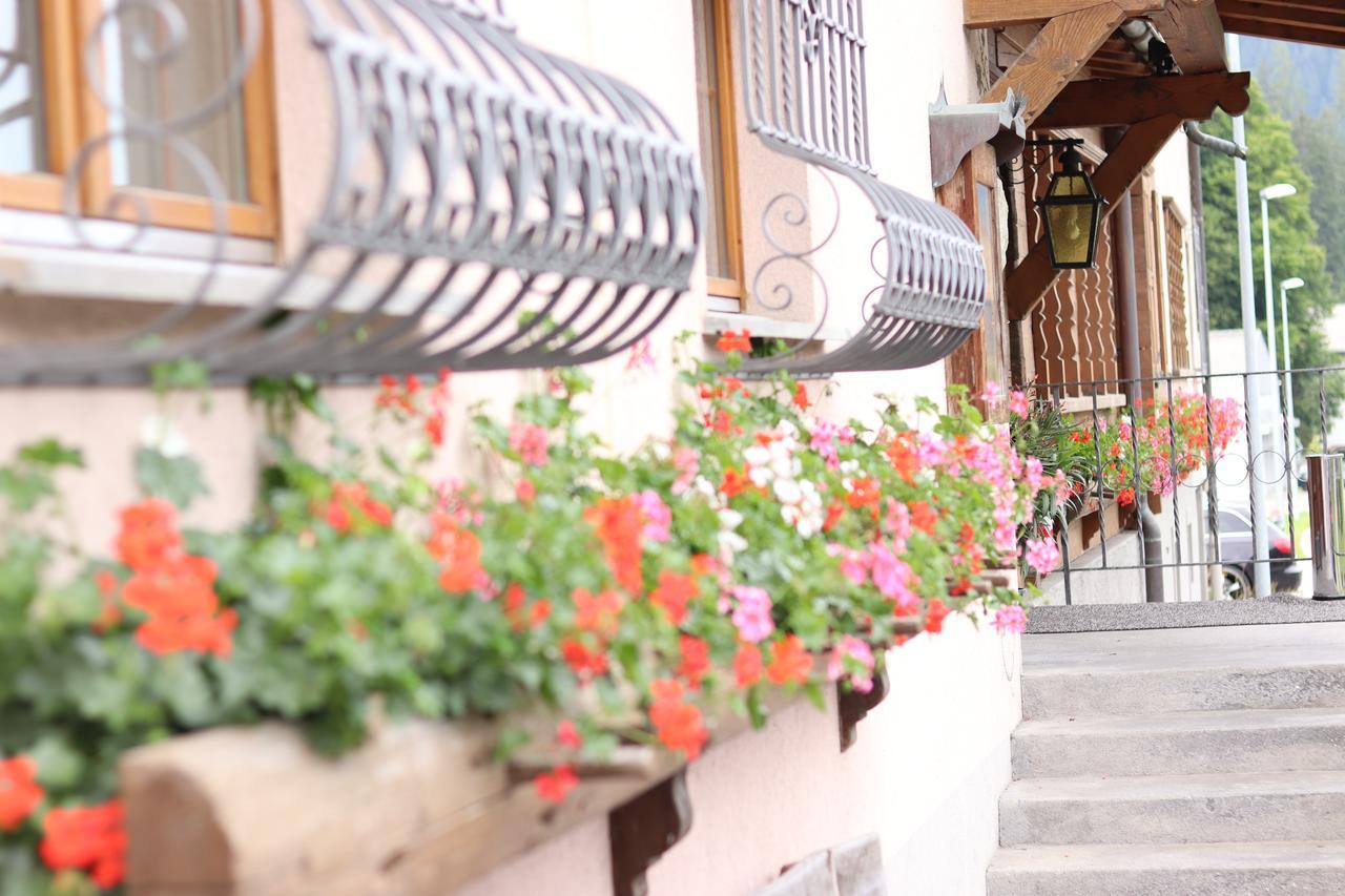 Hotel Alte Post Selfranga ภายนอก รูปภาพ